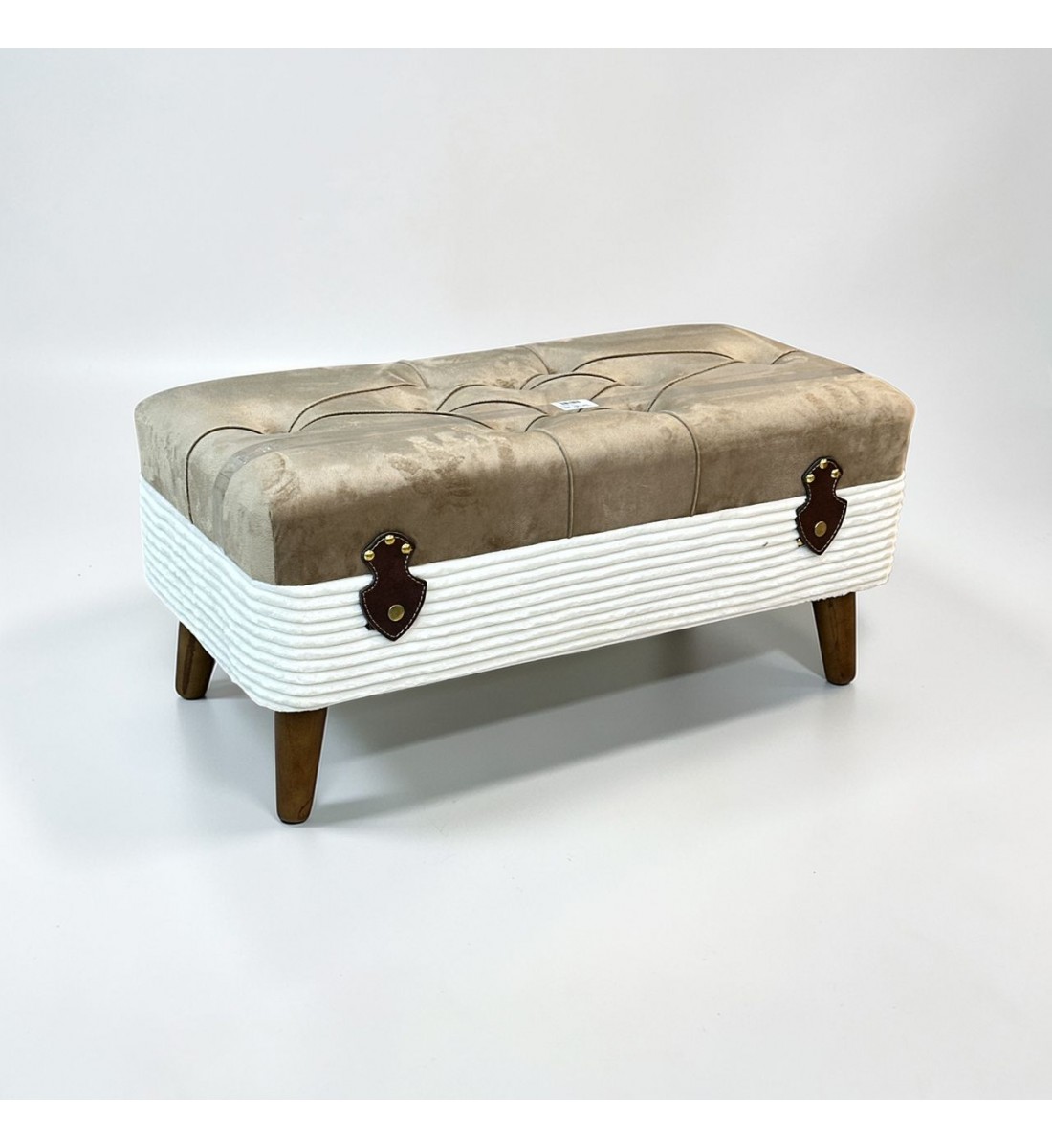 مقعد صندوق  سجاد بوكليه70×35×30سم 