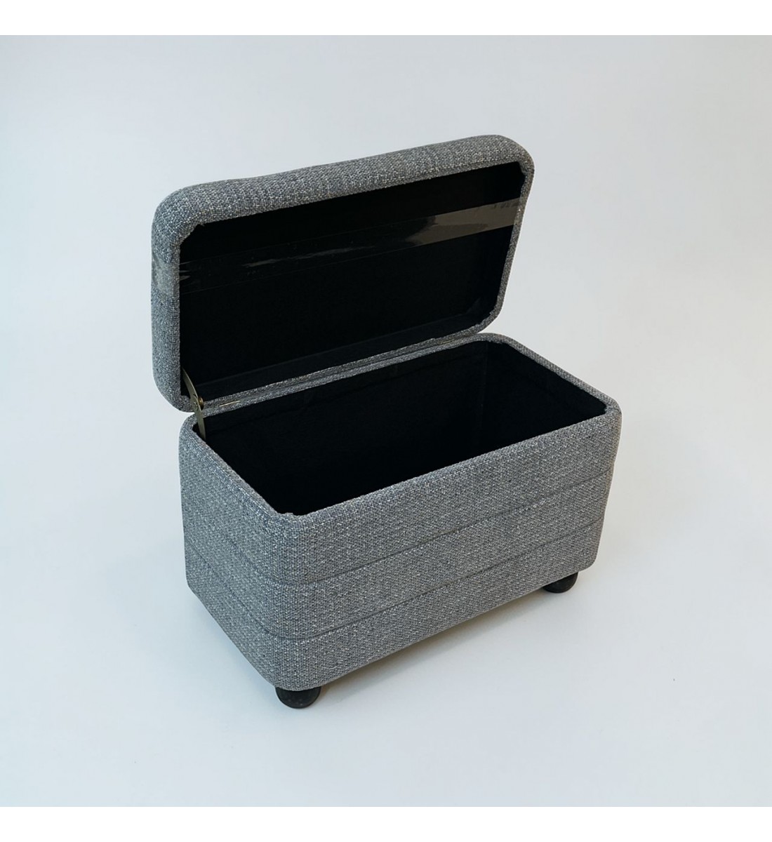 مقعد صندوق  سجاد بوكليه70×50×40سم 