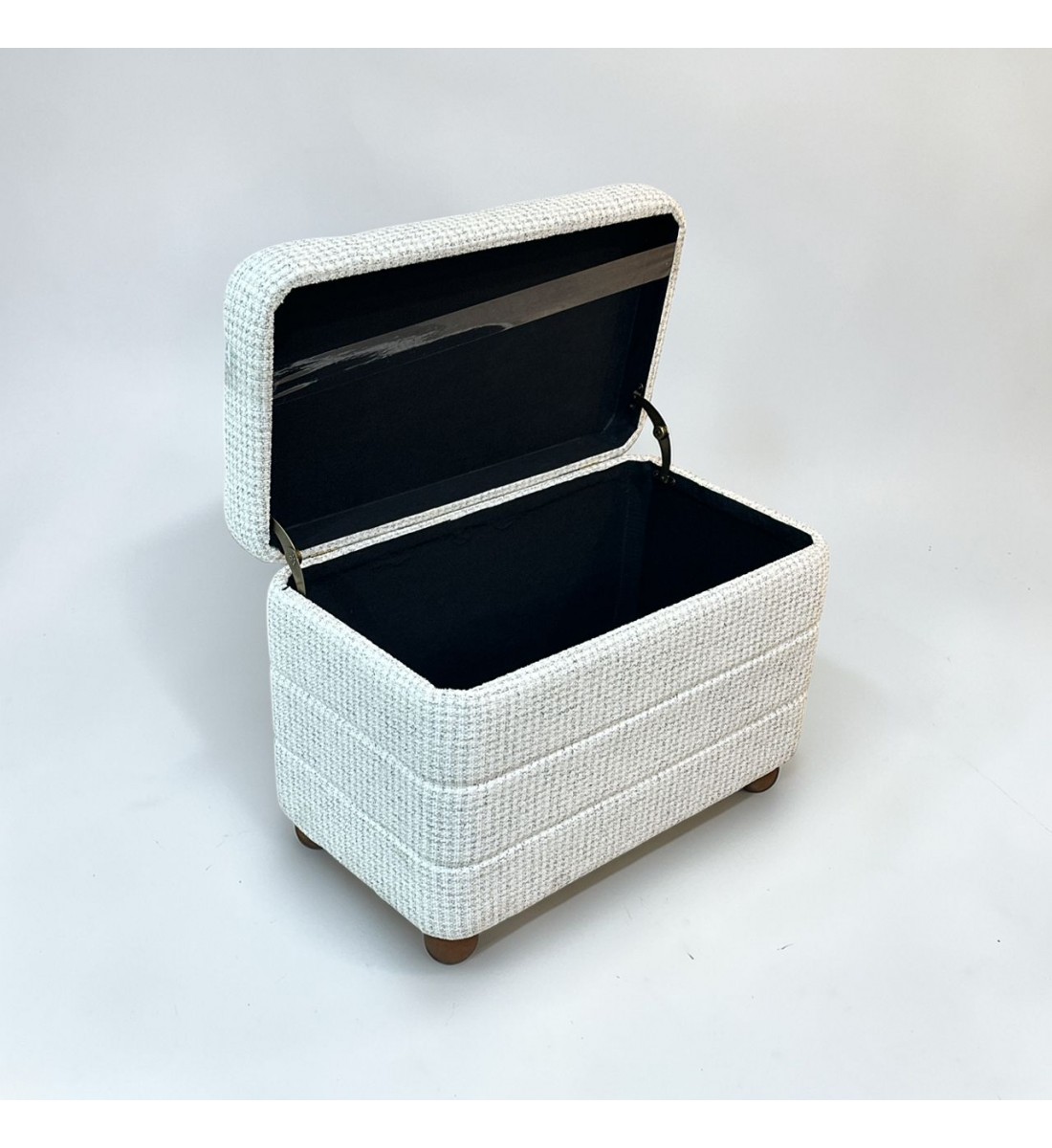 مقعد صندوق  سجاد بوكليه70×50×40سم 