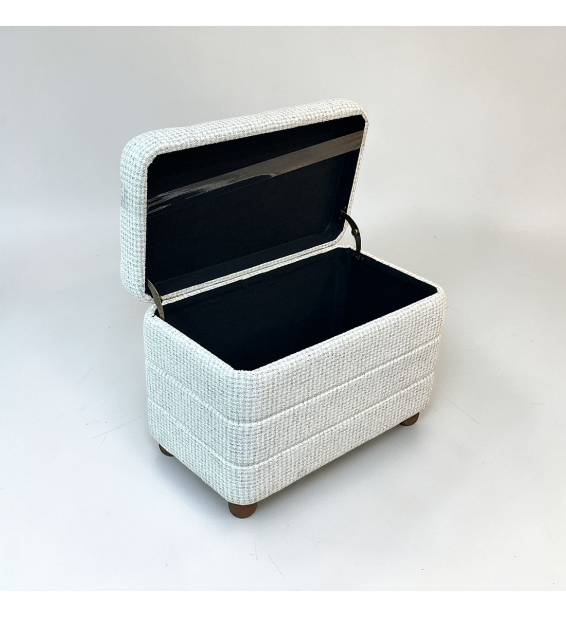 مقعد صندوق  سجاد بوكليه70×50×40سم 