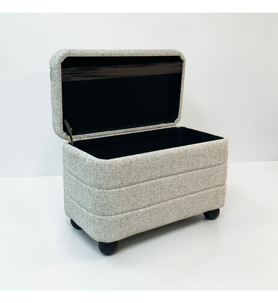 مقعد صندوق  سجاد بوكليه 60×35×43سم 