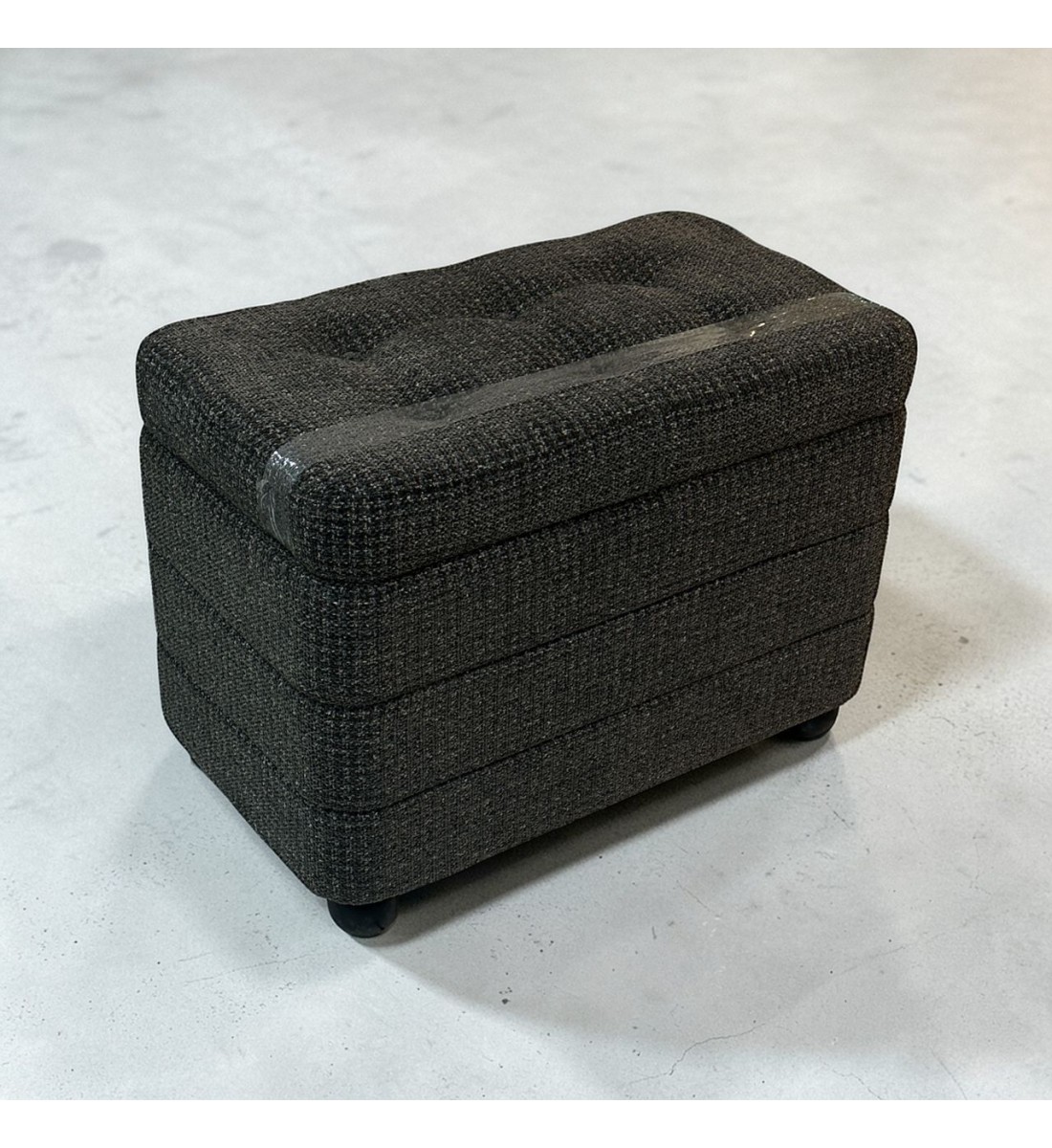 مقعد صندوق  سجاد بوكليه70×50×40سم 