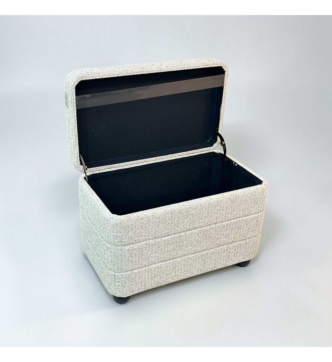 مقعد صندوق  سجاد بوكليه70×50×40سم 