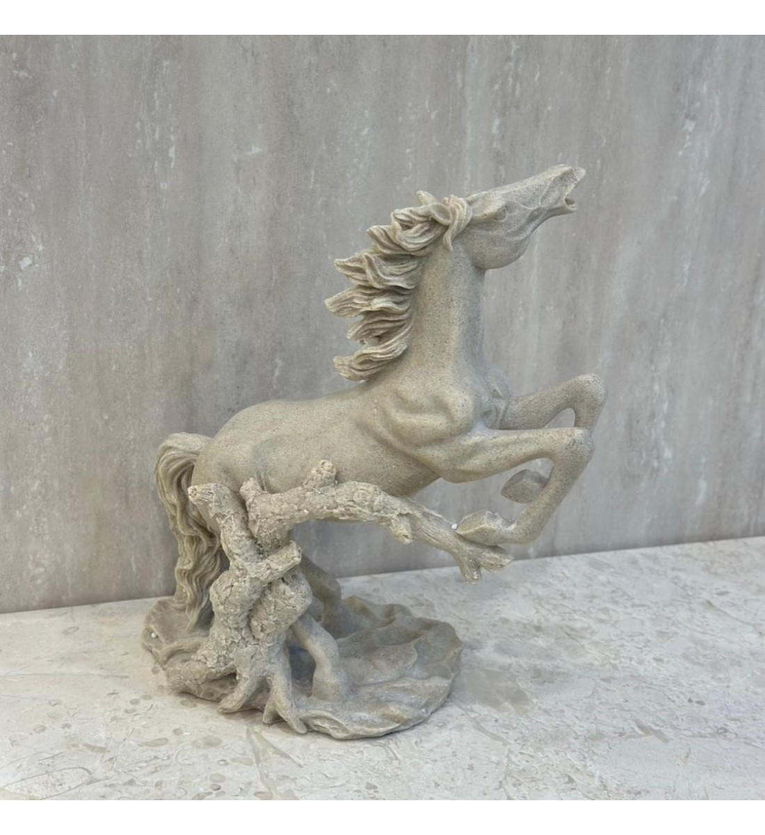 تحفة سيراميك بيج32×24×14سم 