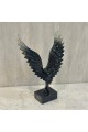 قطعة ديكور فنية بتصميم مميز يجسّد جناحين مفتوحين بانسيابية أنيقة، 32×7×9سم 