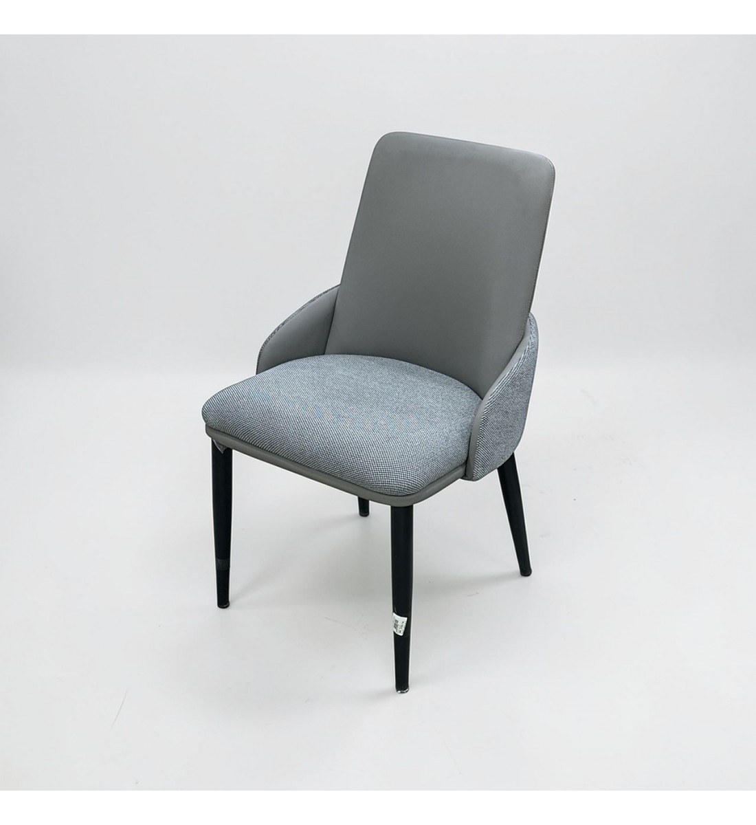 كرسي مفرد عصري وأنيق لتجربة جلوس لا مثيل لها 54.5×43×90سم كرسي مفرد عصري وأنيق لتجربة جلوس لا مثيل لها 54.5×43×90سم