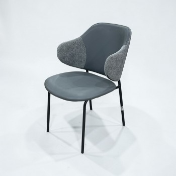 كرسي مفرد عصري وأنيق لتجربة جلوس لا مثيل لها  80×60×58سم 