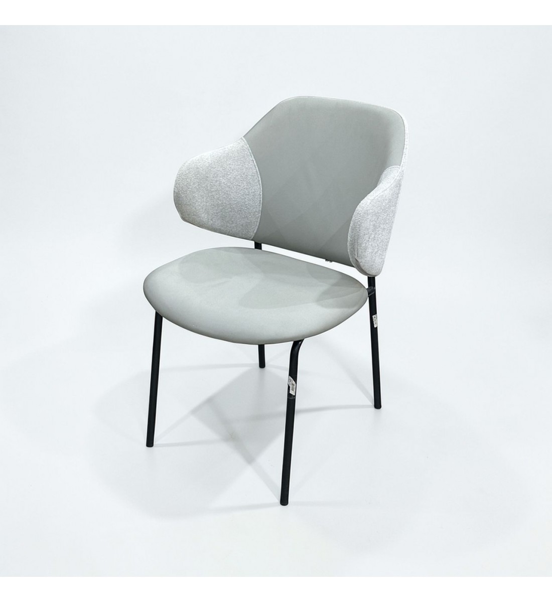 كرسي مفرد عصري وأنيق لتجربة جلوس لا مثيل لها  80×60×58سم 