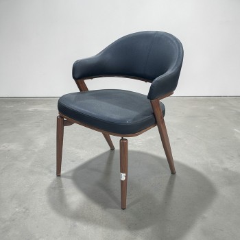 كرسي جلد 52×50×76سم 