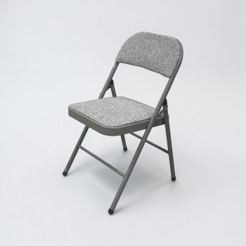كرسي قابل للطي مبطنة بالقماش،