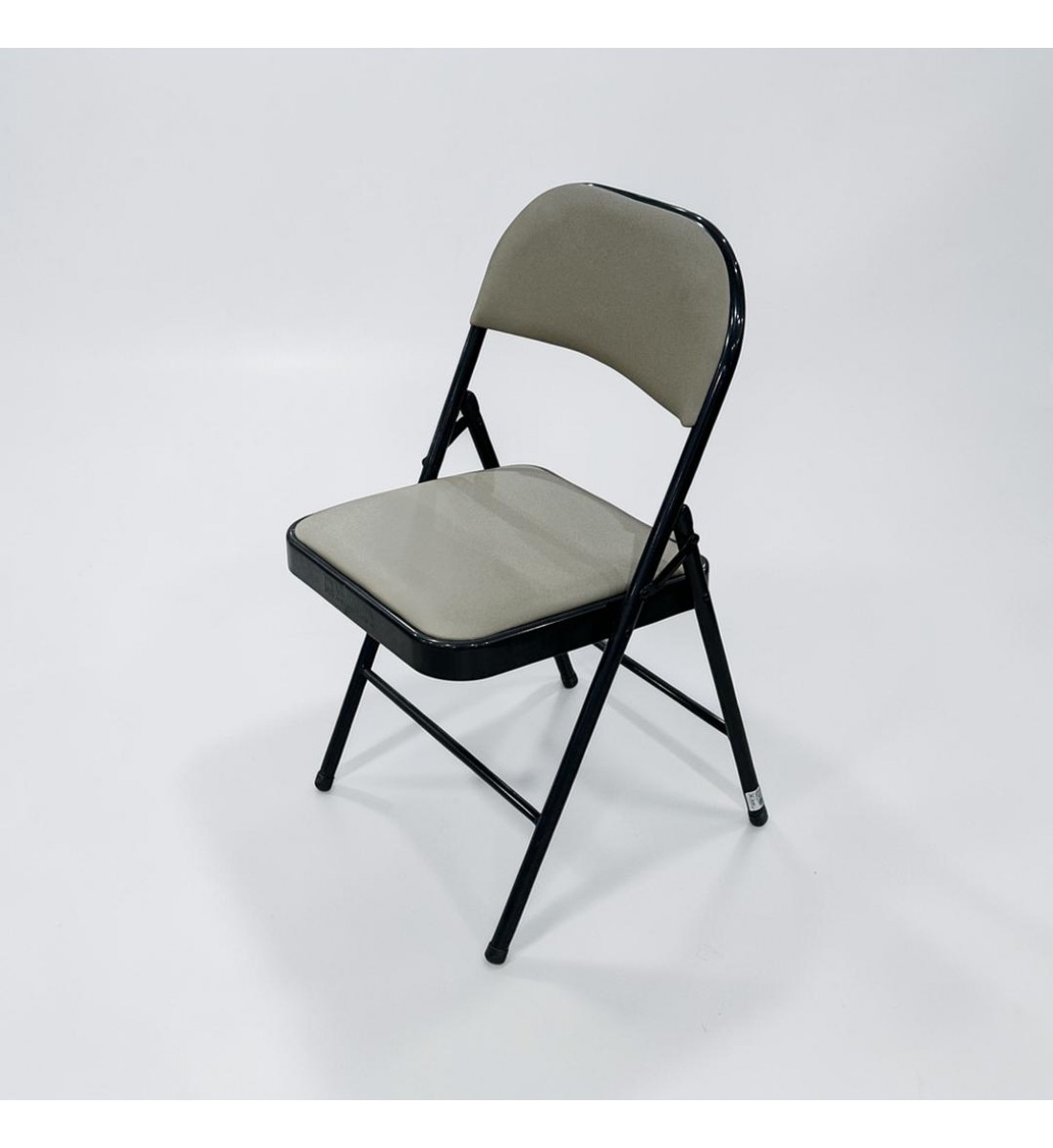 كرسي قابل للطي مبطن جلد ، كرسي قابل للطي مبطن جلد ،