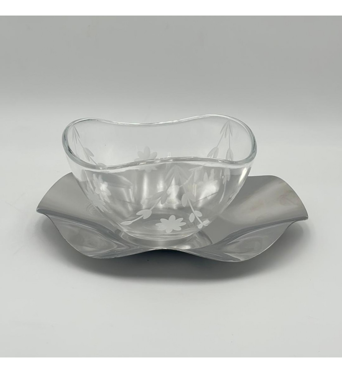 صحن تقديم معدنية فاخرة – تصميم أنيق وعصري23×23×10سم