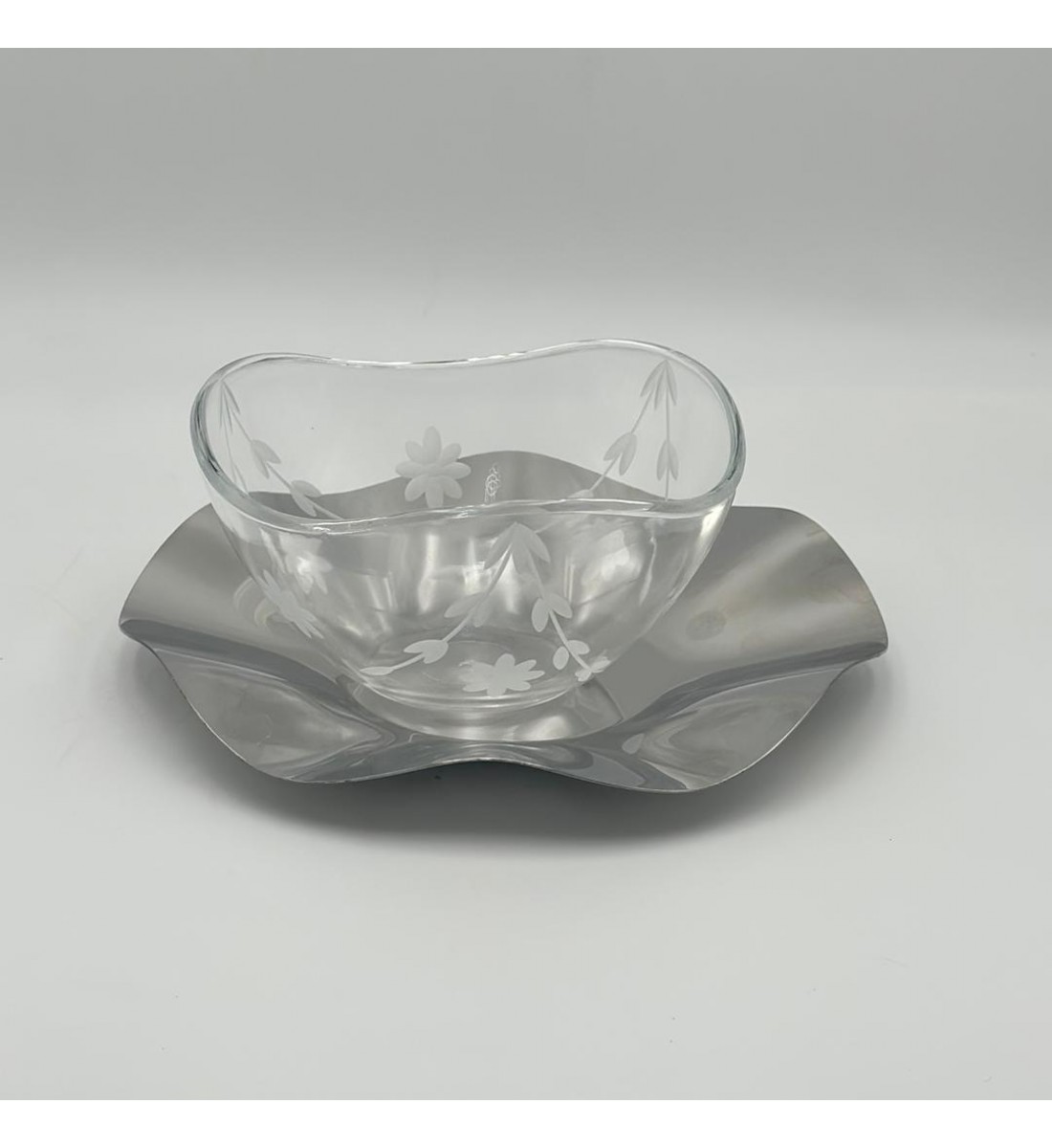 صحن تقديم معدنية فاخرة – تصميم أنيق وعصري23×23×10سم