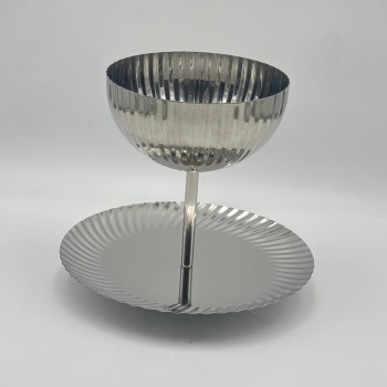 صحن تقديم معدنية فاخرة – تصميم أنيق وعصري 22×24×24سم 