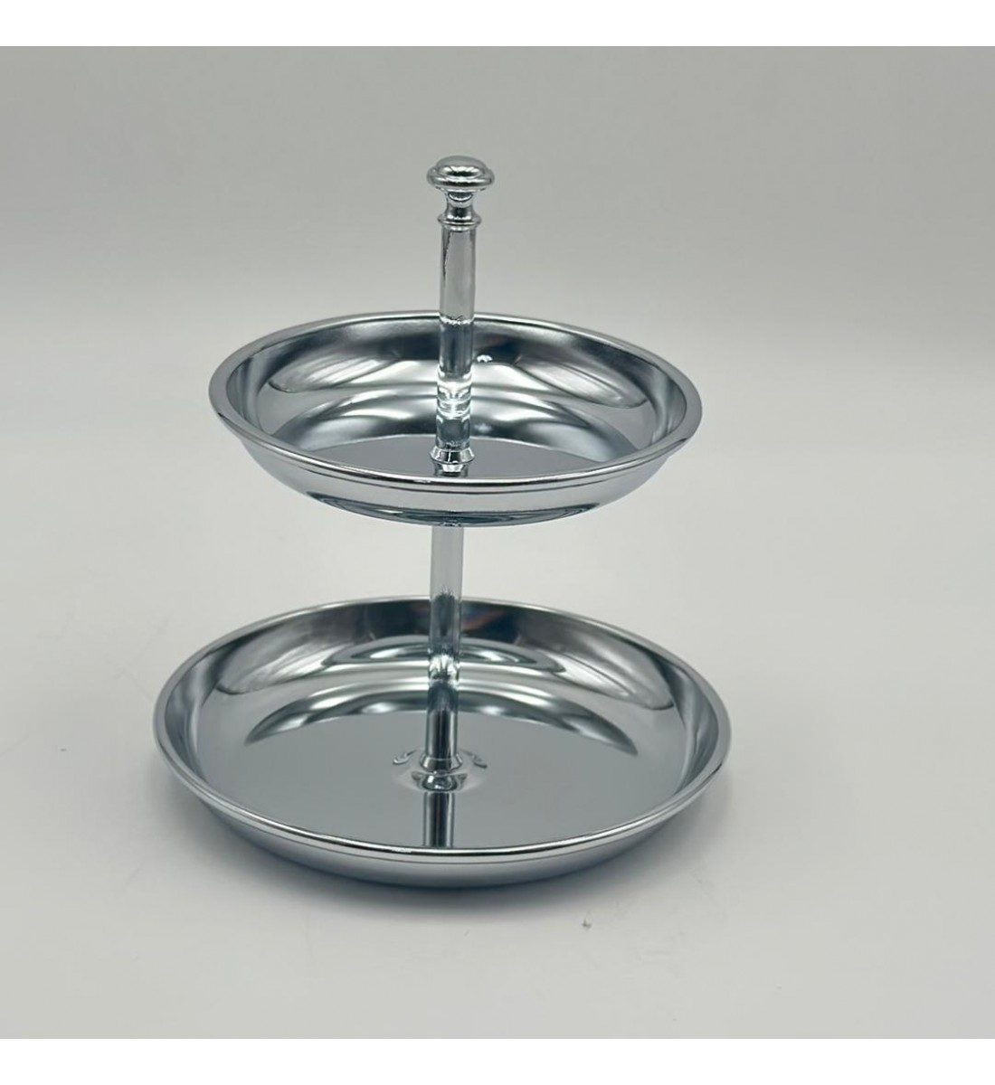 صحن تقديم معدنية فاخرة – تصميم أنيق وعصري 18×14×14سم 