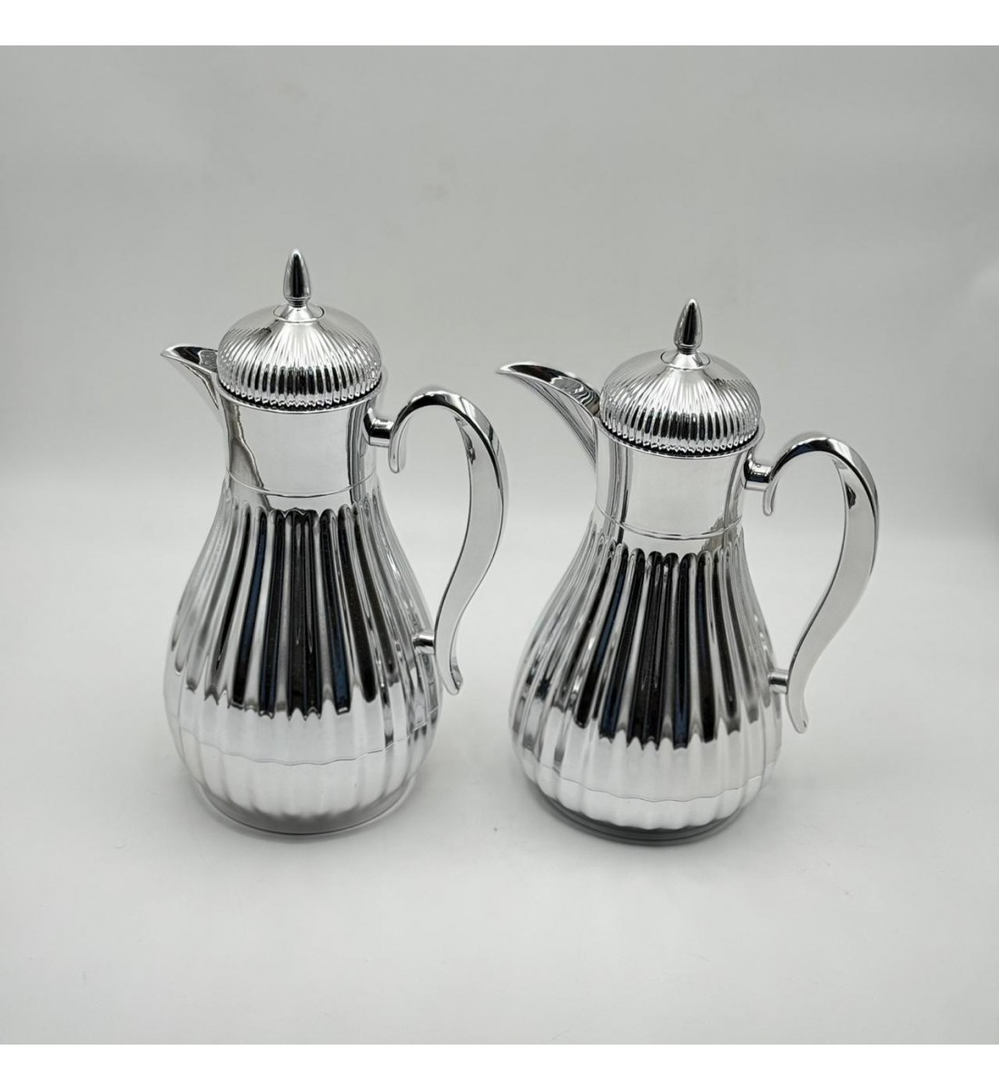 طقم ترمس بتصميم عصري فاخر 2قطع 