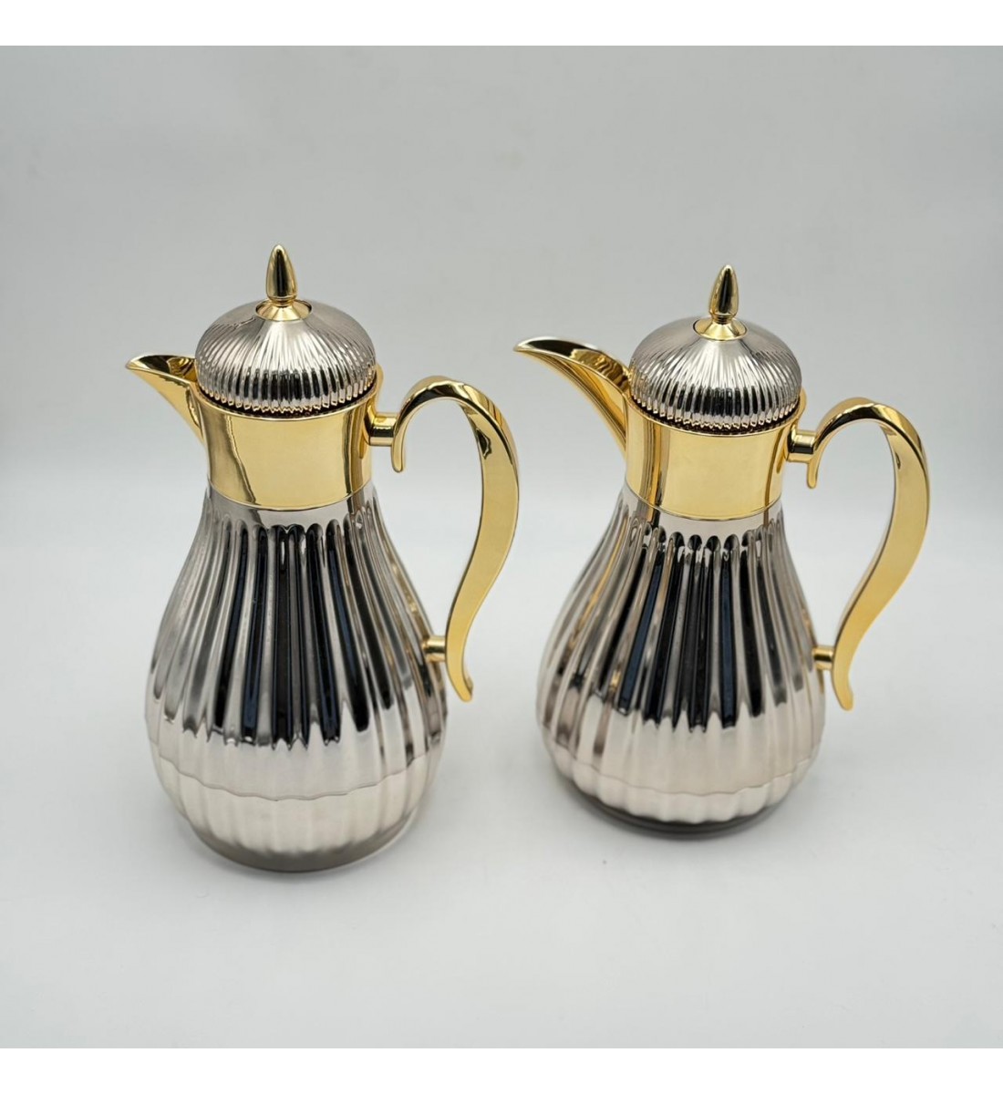 طقم ترمس بتصميم عصري فاخر 2قطع 