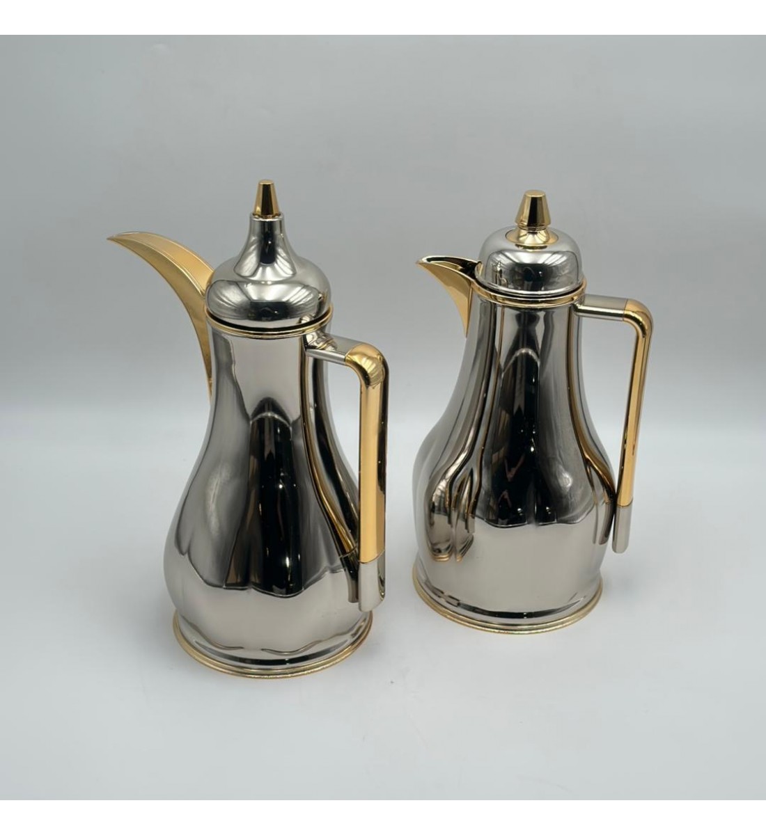 طقم ترمس بتصميم عصري فاخر 2قطع 