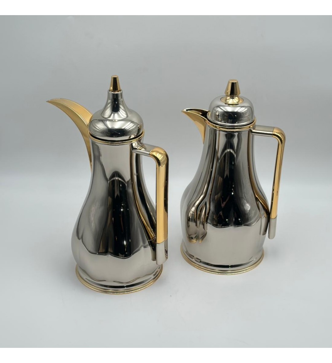 طقم ترمس بتصميم عصري فاخر 2قطع 