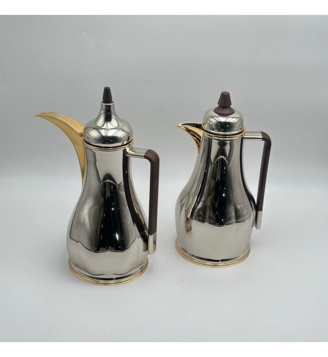 طقم ترمس بتصميم عصري فاخر 2قطع 