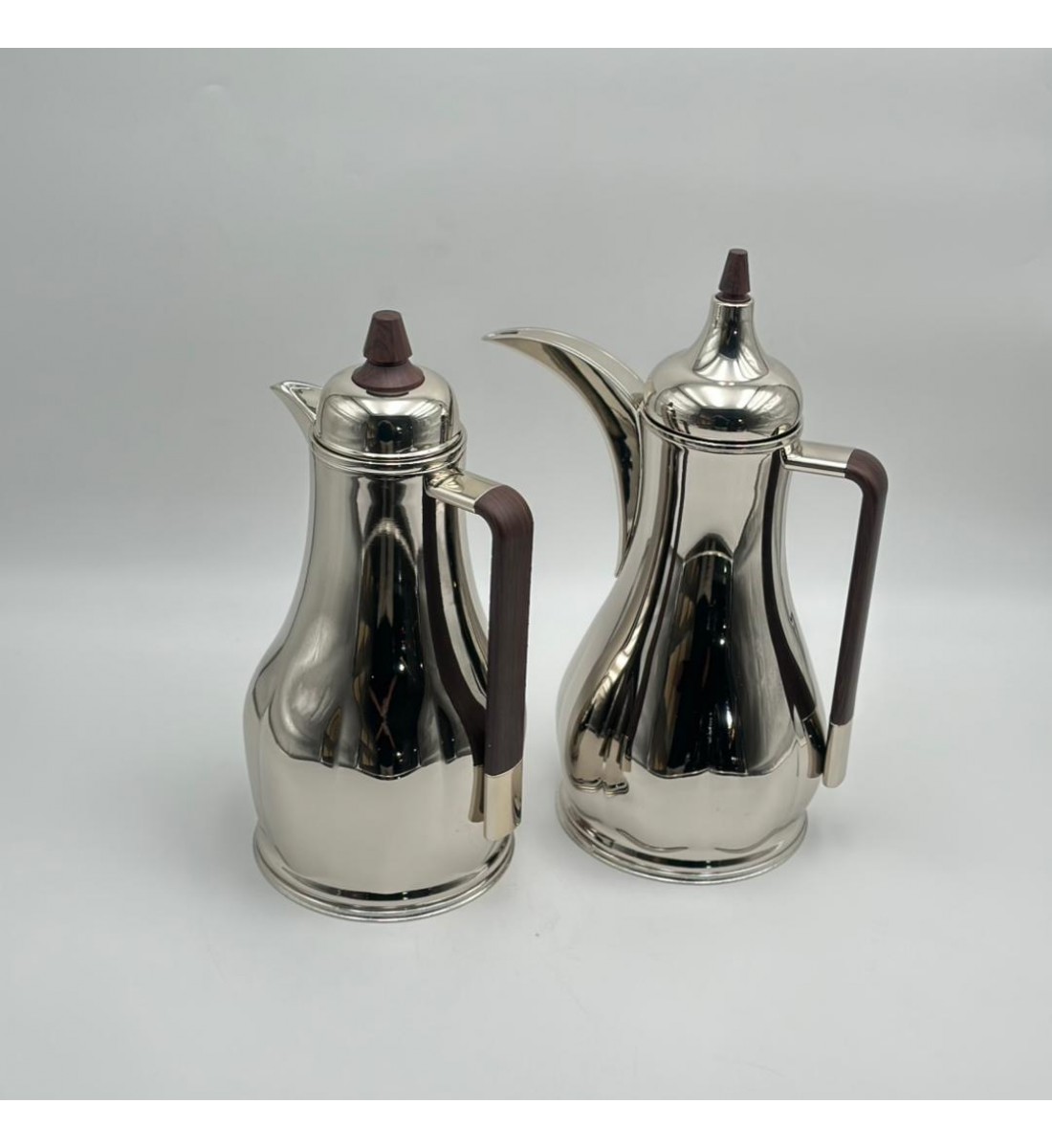 طقم ترمس بتصميم عصري فاخر 2قطع 