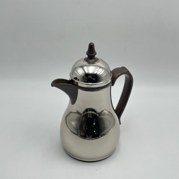 ترمس أنيق بتصميم عصري يجمع بين البساطة والفخامة، مصنوع من هيكل معدني350مل