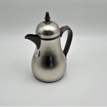 ترمس أنيق بتصميم عصري يجمع بين البساطة والفخامة، مصنوع من هيكل معدني350لتر 