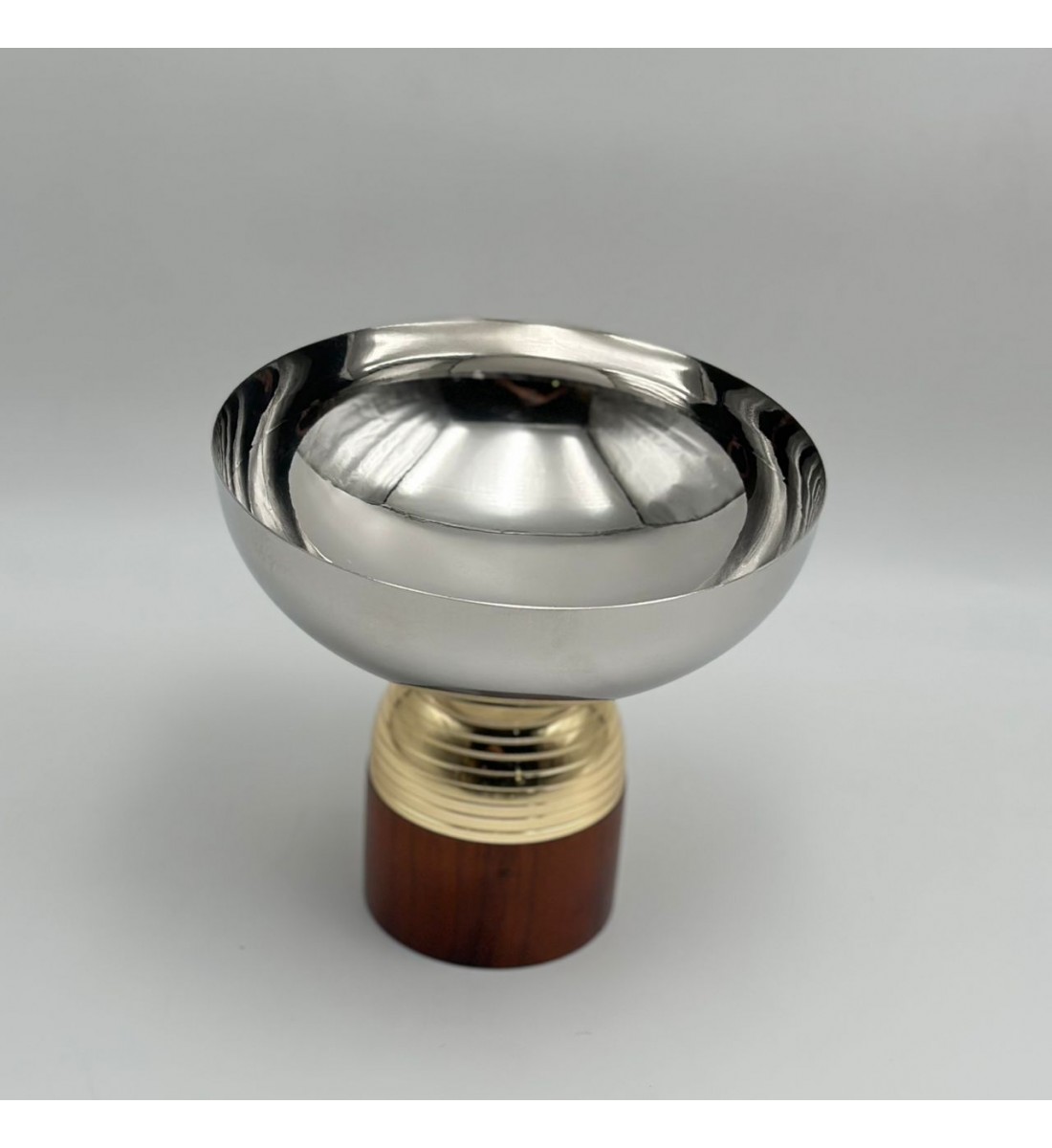 صحن تقديم معدنية فاخرة – تصميم أنيق وعصري20×20×18سم 