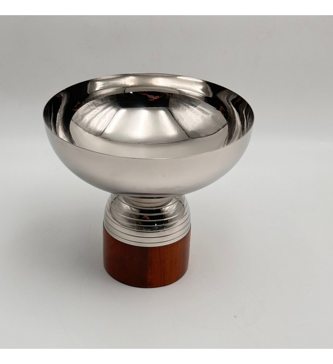 صحن تقديم معدنية فاخرة – تصميم أنيق وعصري20×20×18سم 