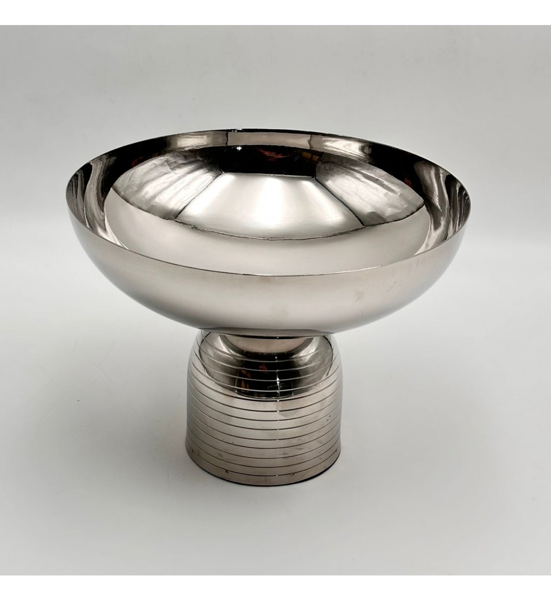 صحن تقديم معدنية فاخرة – تصميم أنيق وعصري25×25×19سم 