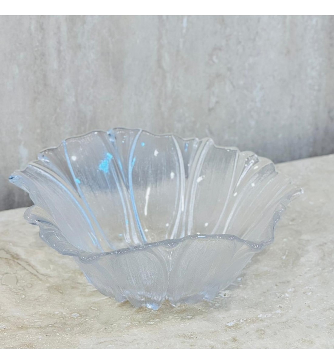 صحن التقديم الزجاجي مصمم لتقديم الطعام بشكل أنيق وراقي 19×19×7سم 