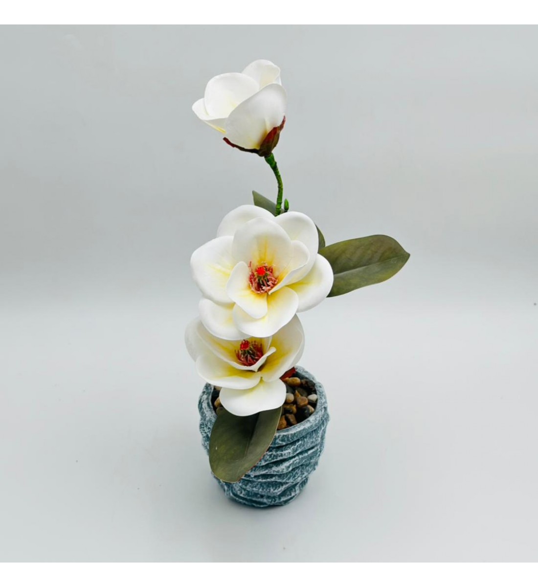 نبات اصطناعي في مزهرية سيراميك باللون الأبيض40سم 