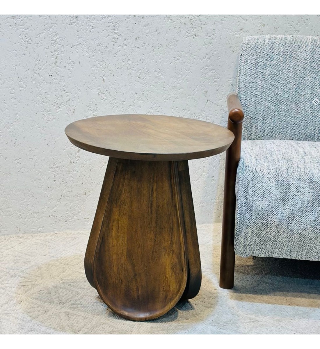 طاولة جانبية بسطح خشب50×50×55سم 