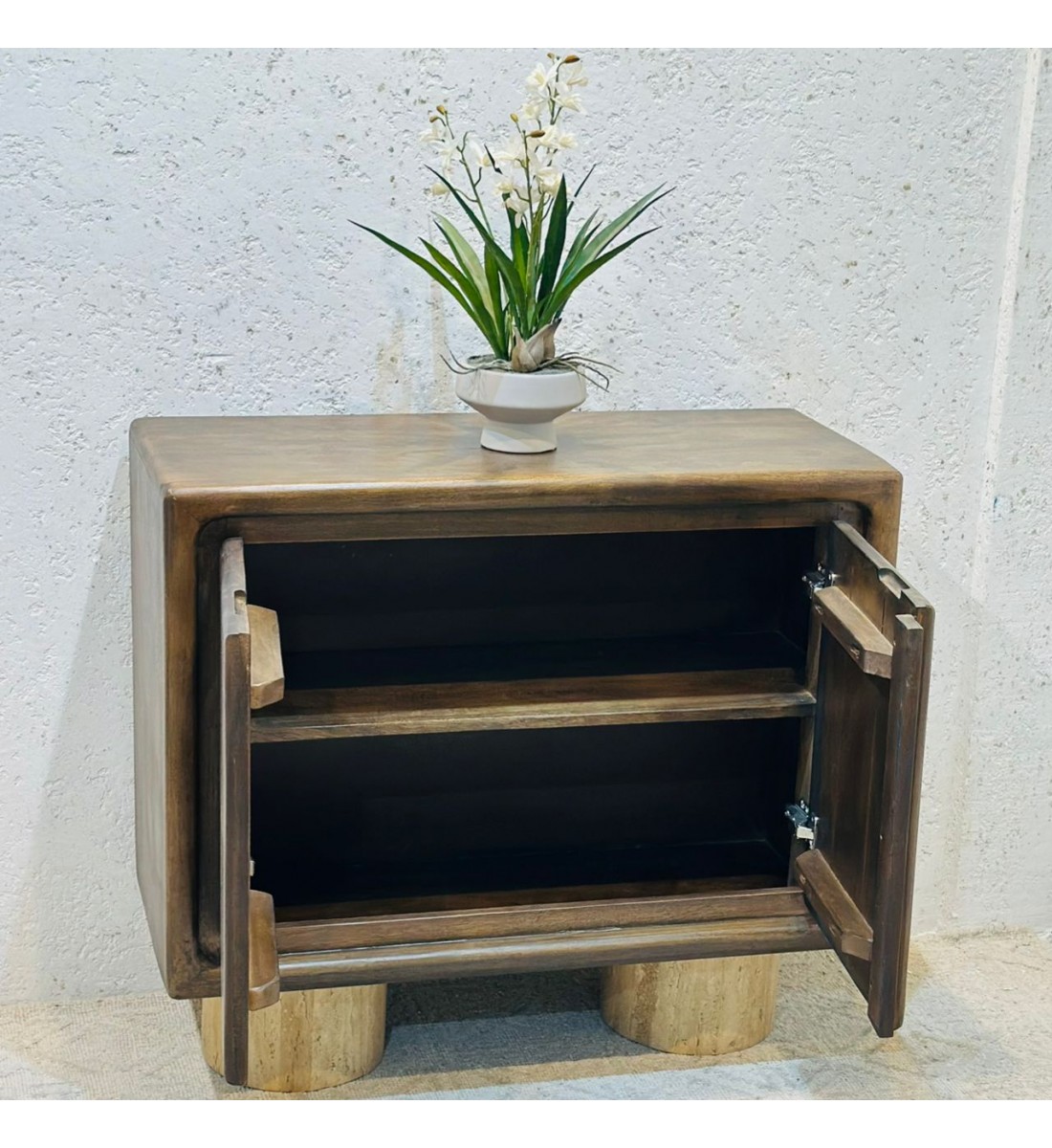 خزانه جانبية من ستانلي 2باب خشب هندي 77×35×85سم 