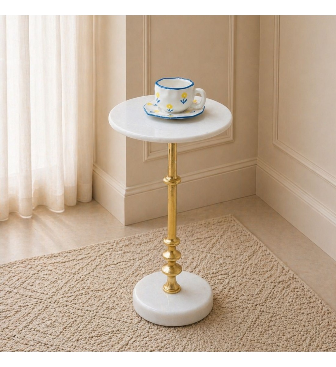 طاولة جانبية فورنيتّا بسطح من الرخام الأصلي ابيض عمود ذهبي30×30×58سم 