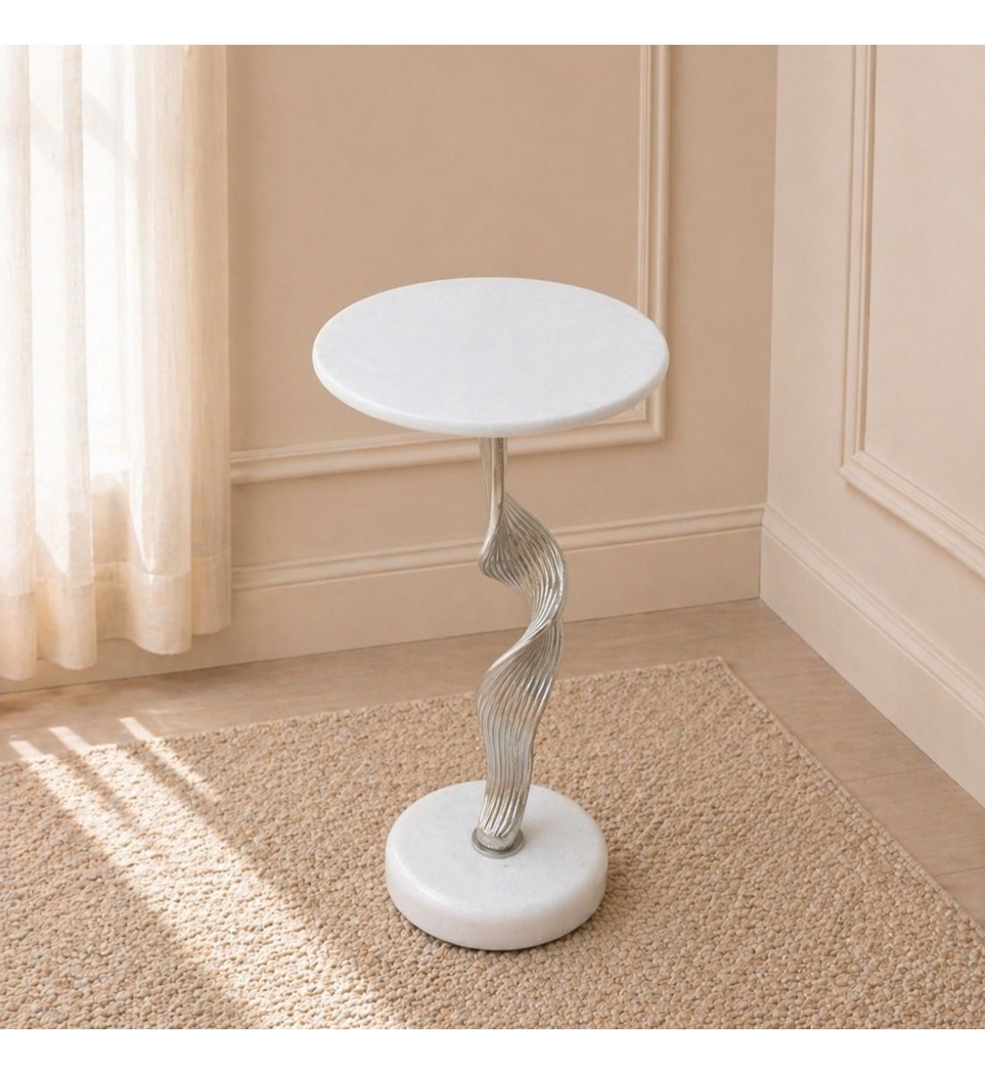 طاولة جانبية فورنيتّا بسطح من الرخام الأصلي ابيض عمود عمود فضي ×30×58سم 