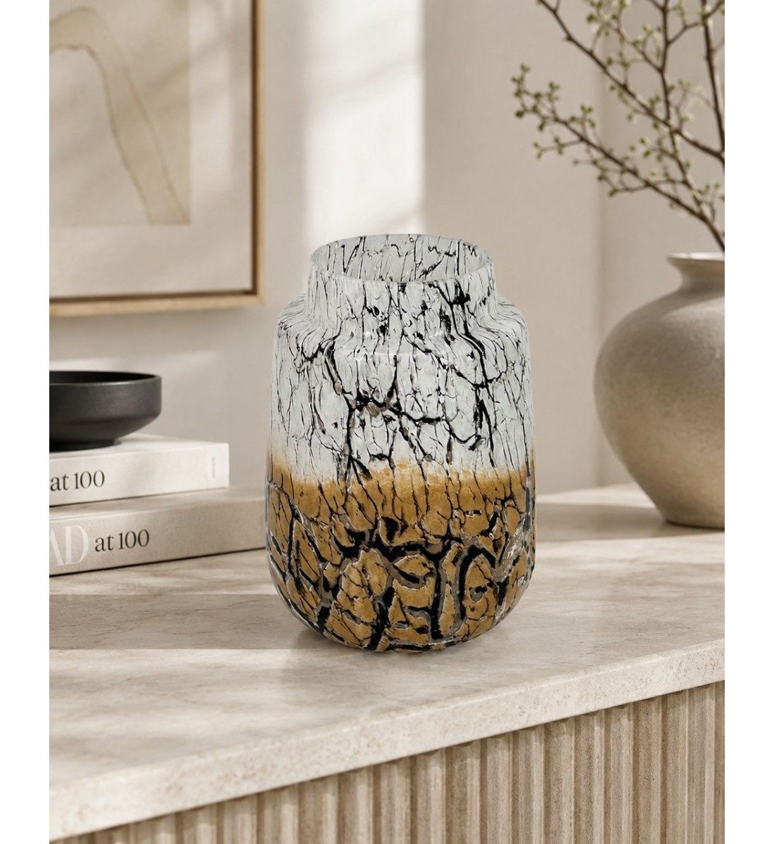 فازه زجاج تصميم كلاسيك مقاس 10×10×21سم فازه زجاج تصميم كلاسيك مقاس 10×10×21سم