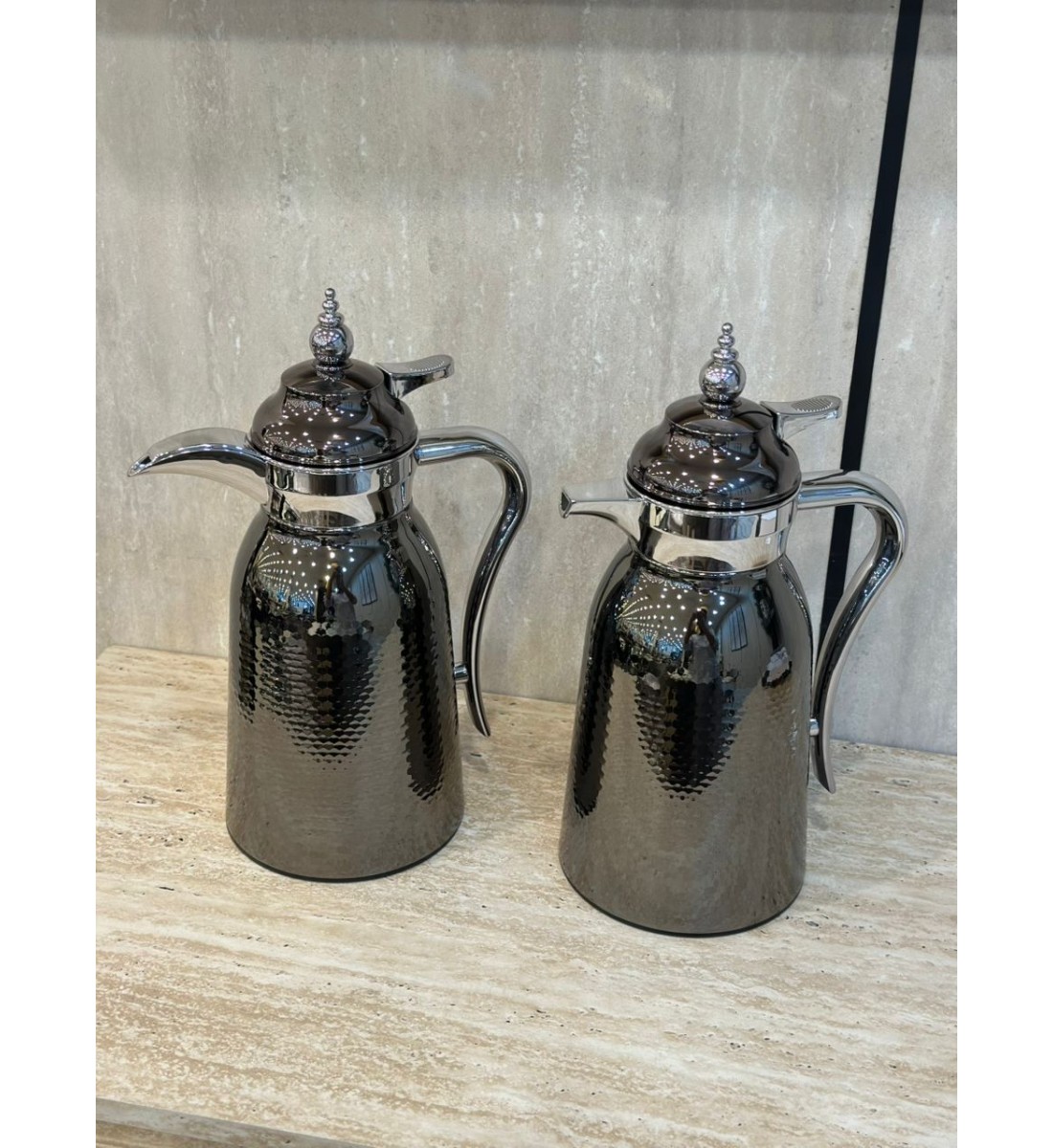 طقم ترمس بتصميم عصري فاخر 2قطع طقم ترمس بتصميم عصري فاخر 2قطع