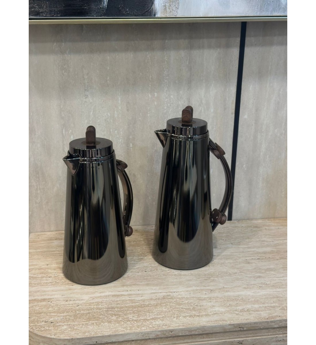 طقم ترمس بتصميم عصري فاخر 2قطع طقم ترمس بتصميم عصري فاخر 2قطع