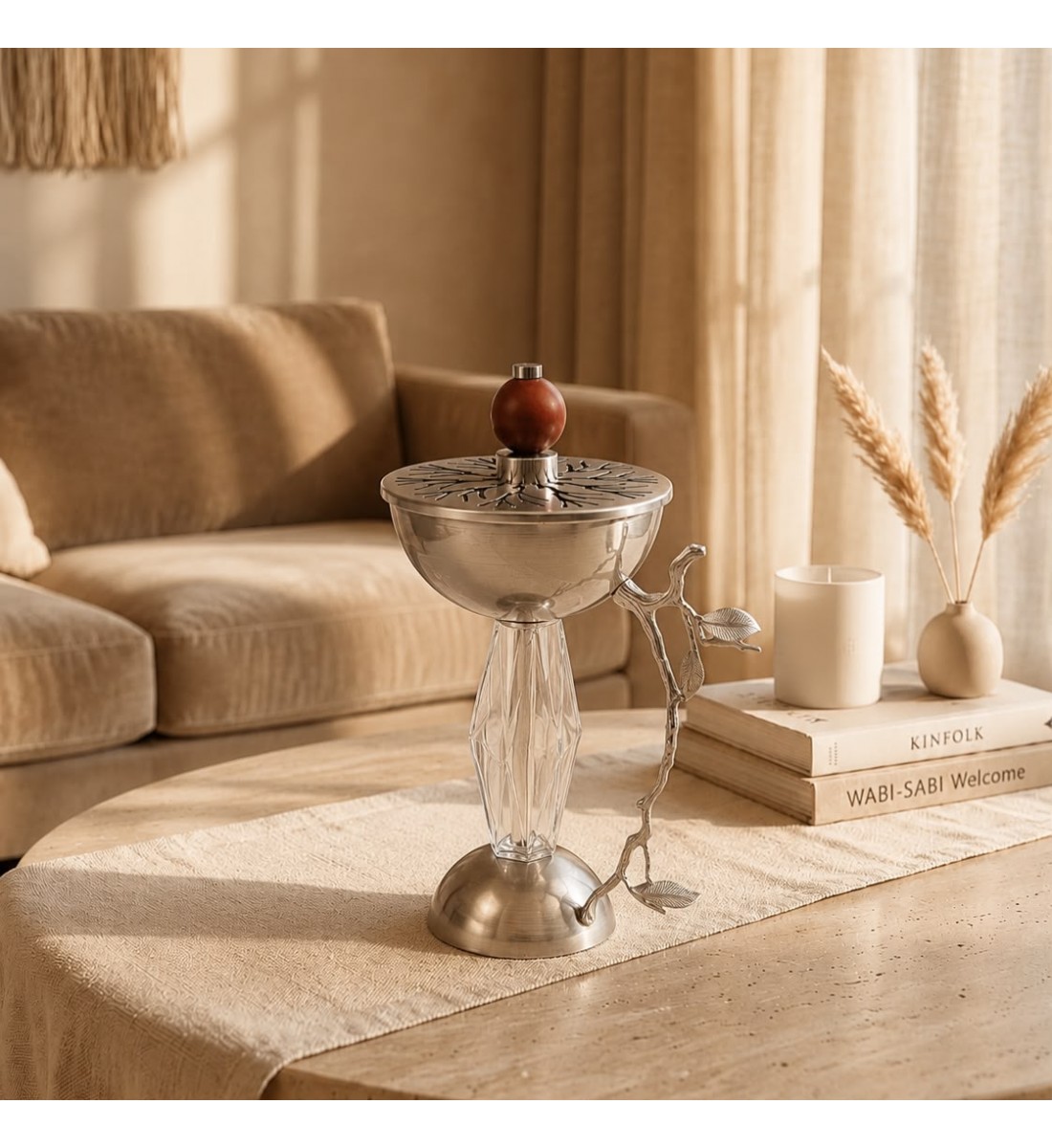 مبخرة معدنية فاخرة بتصميم كلاسيكي أنيق، تأتي بلون شفاف فضي مطفي 26×15×15سم 