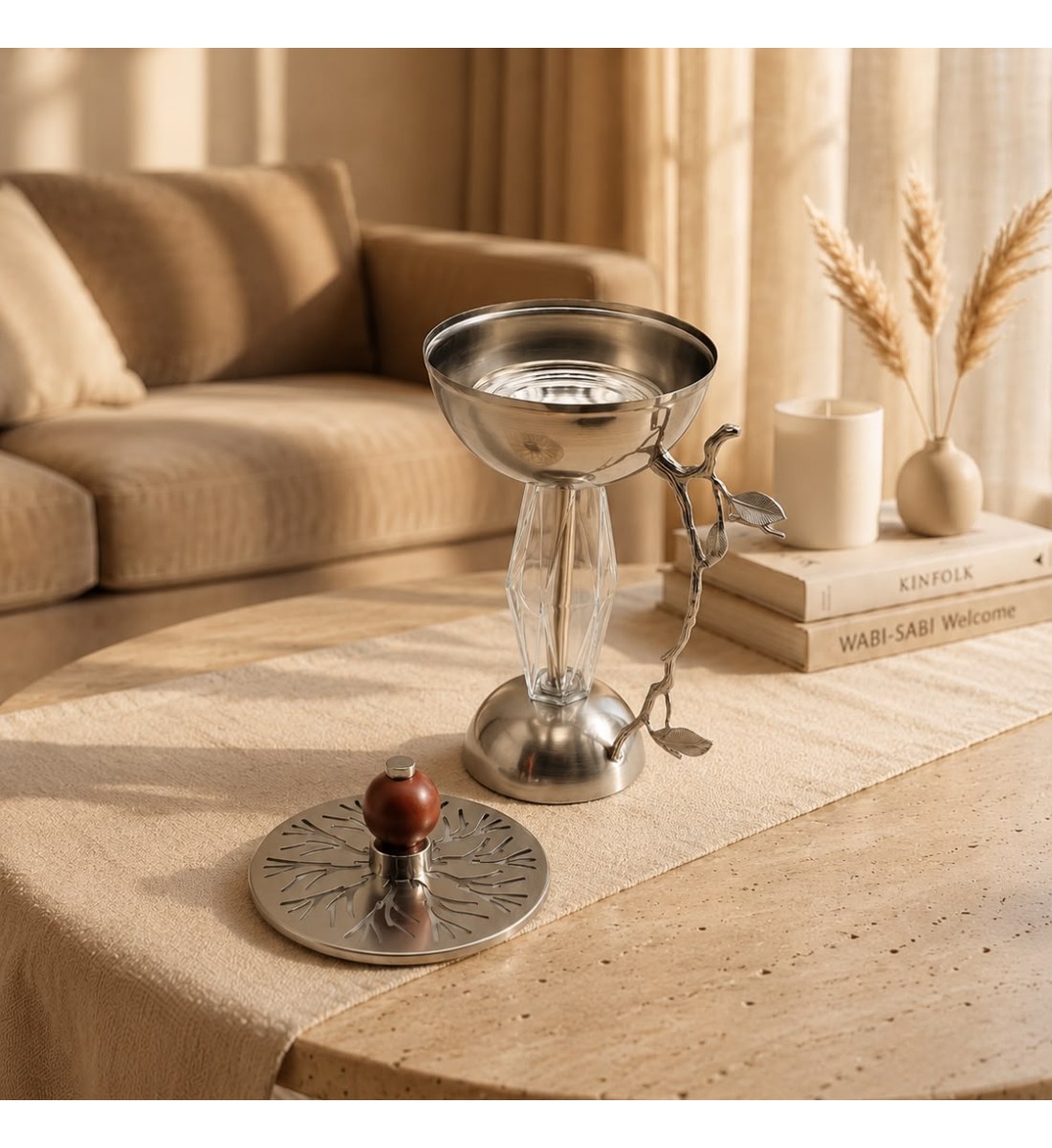 مبخرة معدنية فاخرة بتصميم كلاسيكي أنيق، تأتي بلون شفاف فضي مطفي 26×15×15سم 