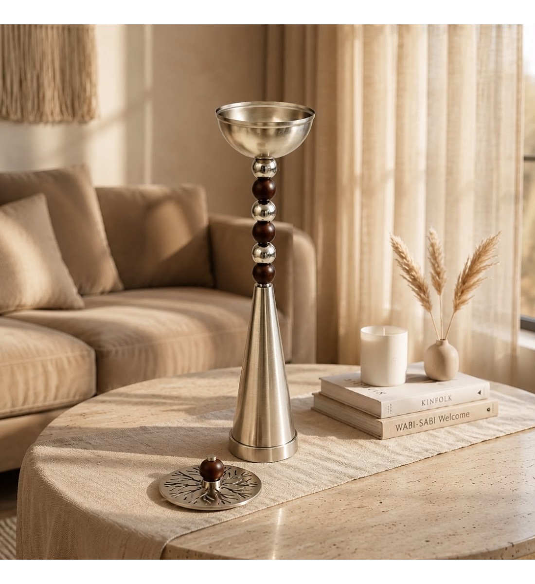مبخرة معدنية فاخرة بتصميم كلاسيكي أنيق، تأتي بلون  فضي مطفي68×16×16سم 