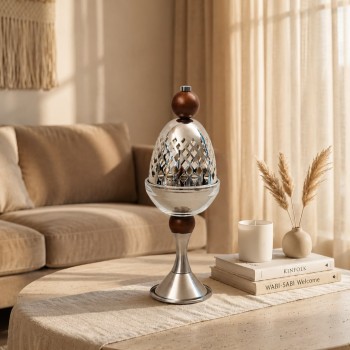 مبخرة معدنية فاخرة بتصميم كلاسيكي أنيق، تأتي بلون شفاف فضي مطفي 11×11×32سم 