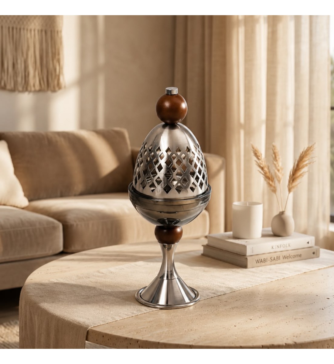مبخرة معدنية فاخرة بتصميم كلاسيكي أنيق، تأتي بلون اسود فضي مطفي 11×11×32سم 