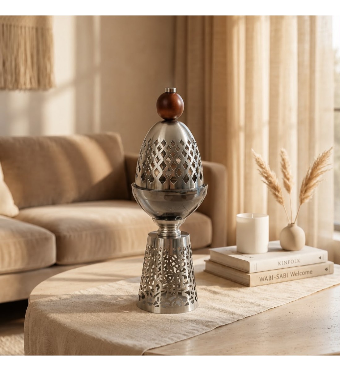 مبخرة معدنية فاخرة بتصميم كلاسيكي أنيق، تأتي بلون اسود فضي مطفي 11×11×32سم 