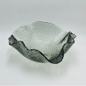 صحن تقديم أنيق بتصميم زجاج  يمنح مظهرًا راقيًا وفخمًا 36×36×13سم 
