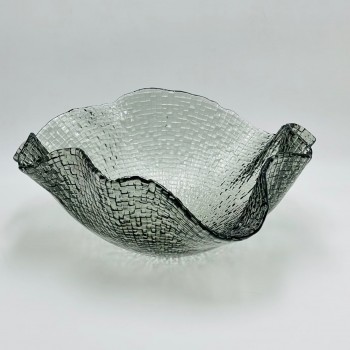 صحن تقديم أنيق بتصميم زجاج  يمنح مظهرًا راقيًا وفخمًا 36×36×13سم 