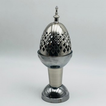 مبخرة معدنية فاخرة بتصميم كلاسيكي أنيق، تأتي بلون  فضي مطفي15×10×10سم 