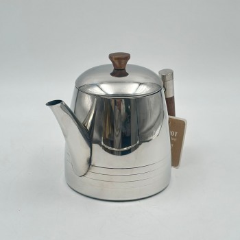 Stainless steel teapot with a practical and elegant design, 1400ml