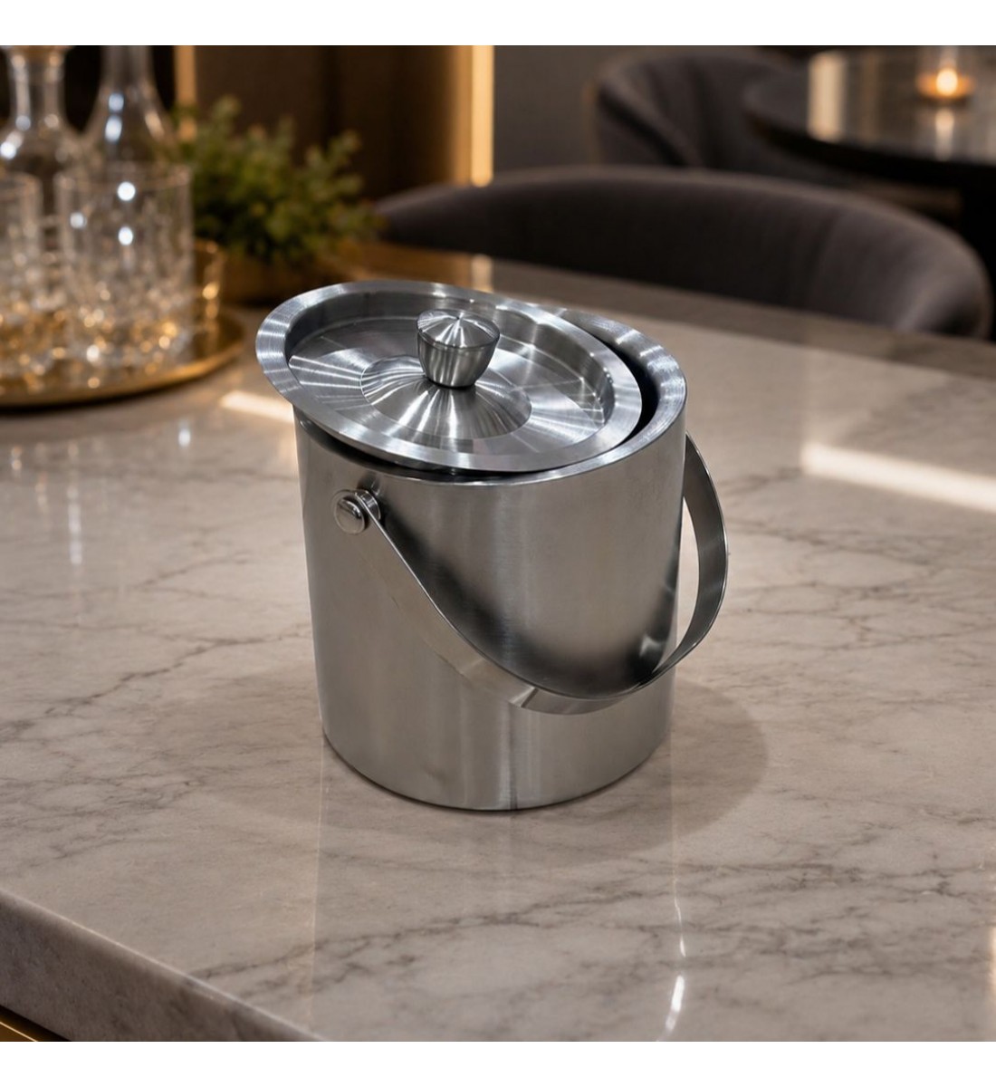 سطل ثلج فاخر بتصميم معدني أنيق1.6لتر سطل ثلج فاخر بتصميم معدني أنيق1.6لتر